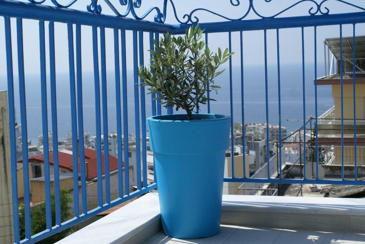 Island Apartment Kavala Exteriör bild