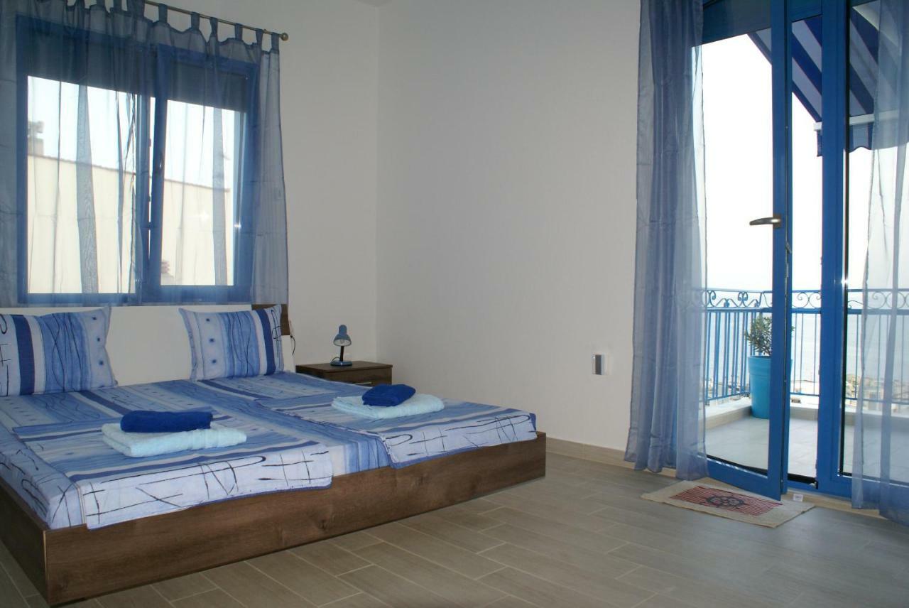 Island Apartment Kavala Exteriör bild