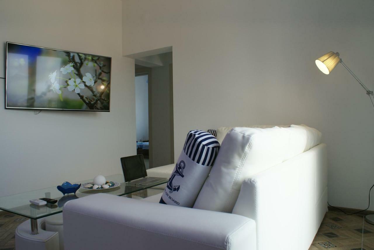 Island Apartment Kavala Exteriör bild